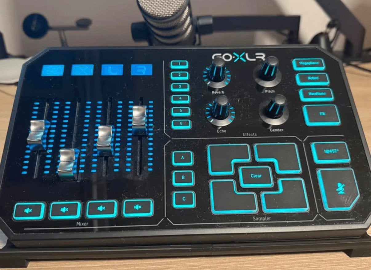 GOXLR + Rode Podmic + Elgato LP Arm, Ophalen of Verzenden, Zo goed als nieuw
