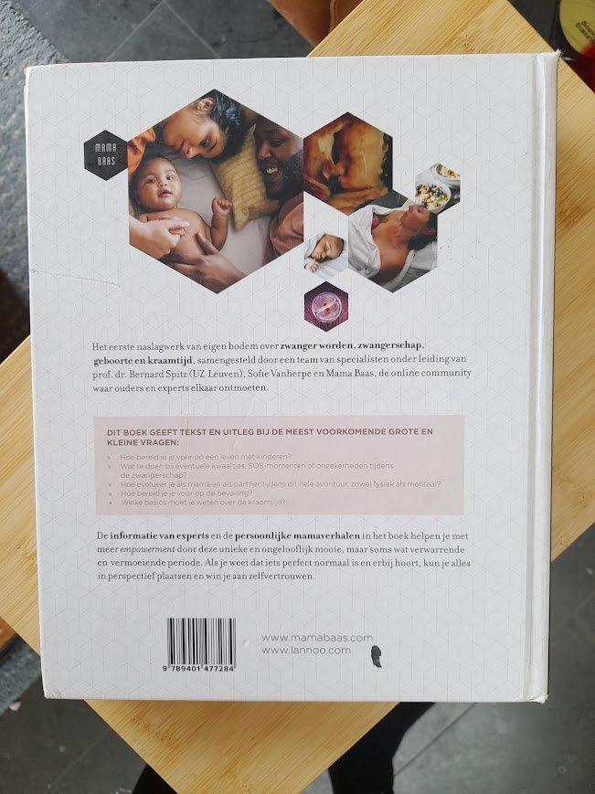 Boek 'mama worden', Boeken, Ophalen, Zo goed als nieuw, Jennifer Cnops; Mama Baas