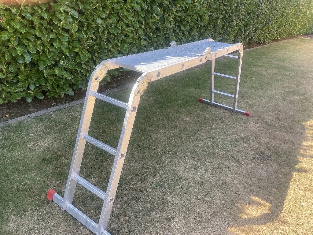 Échelle pliante multifonctionnelle 12 marches, 2 à 4 mètres, Pliable ou rétractable/escamotable, Échelle, Enlèvement