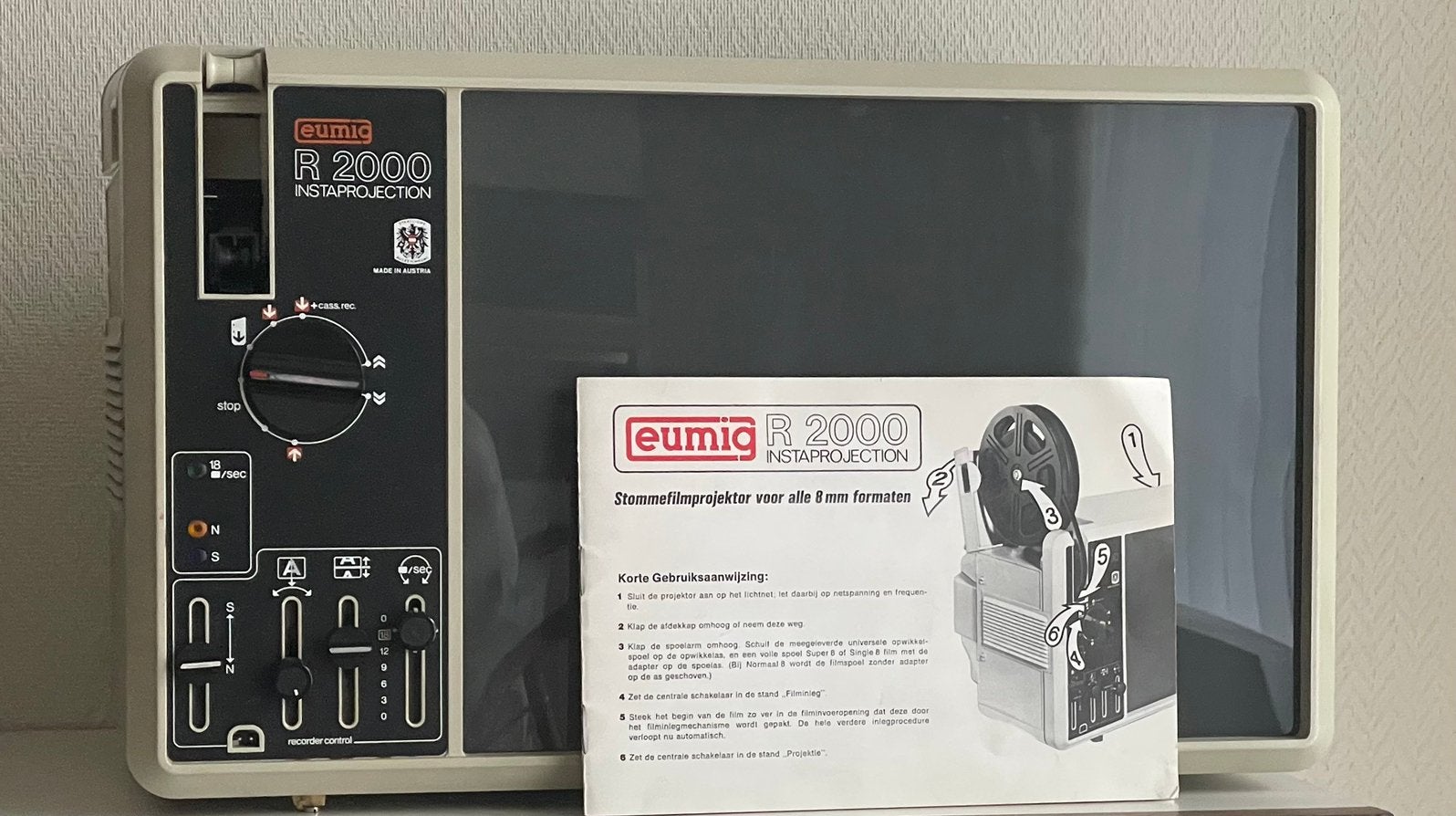 Vintage Eumig R 2000 Filmprojector – Alles werkt !, Verzamelen, Foto-apparatuur en Filmapparatuur, Ophalen, 1960 tot 1980, Projector