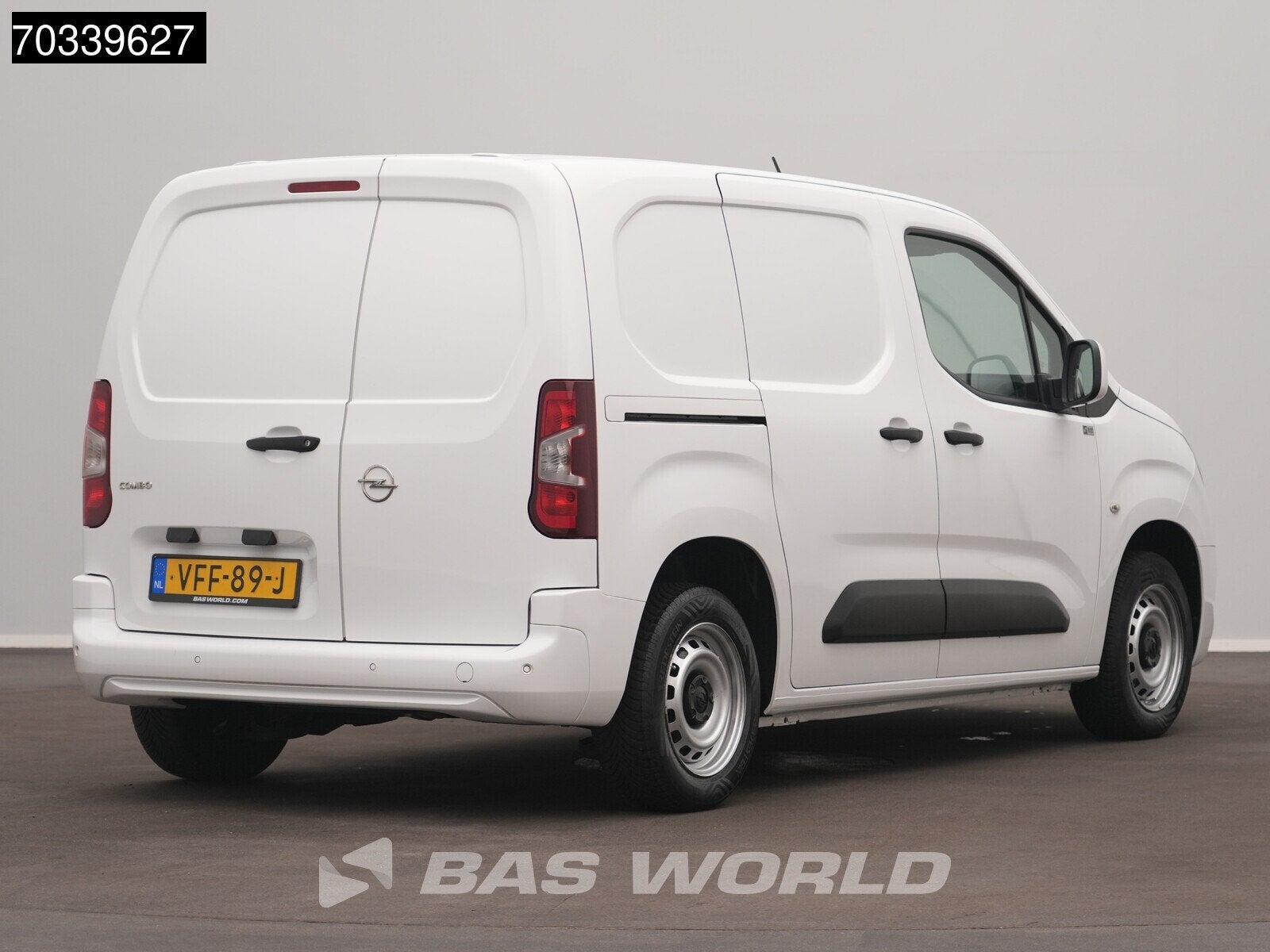 Opel Combo 102pk L1H1 Airco Navi Carplay Cruise Parkeersenso, 75 kW, Stof, Euro 6, 4 cilinders