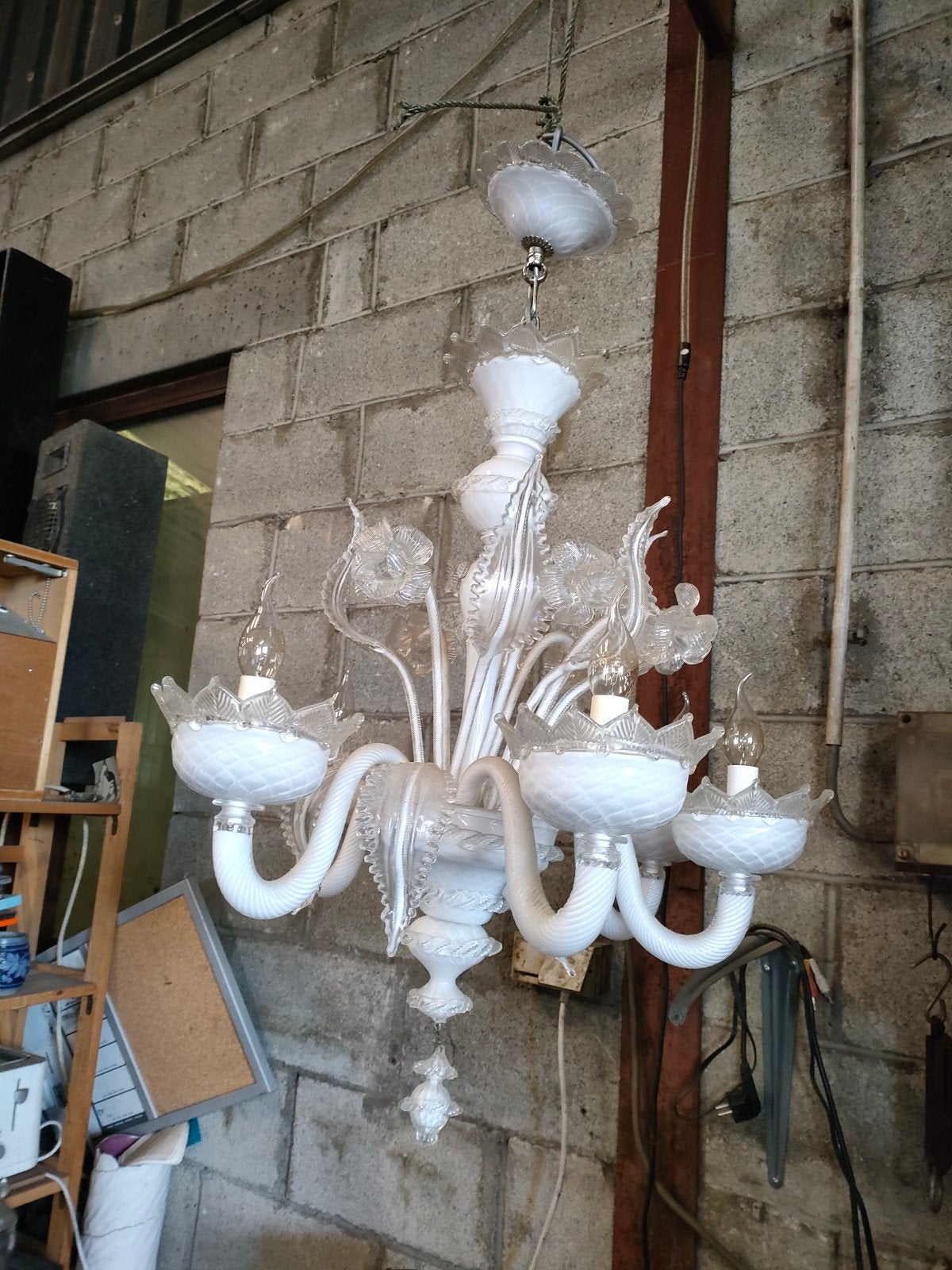 Lustre, Enlèvement