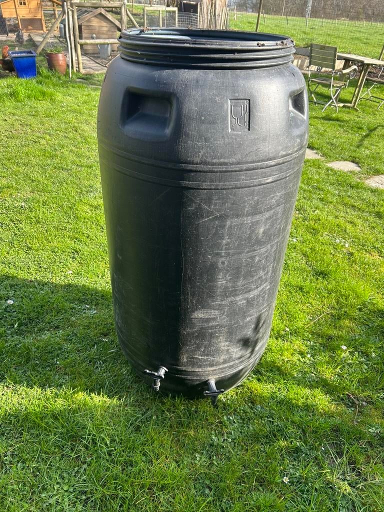 Tonneau 200 l, Jardin & Terrasse, Barils de pluie, 150 litres ou plus, Synthétique, Enlèvement, Utilisé