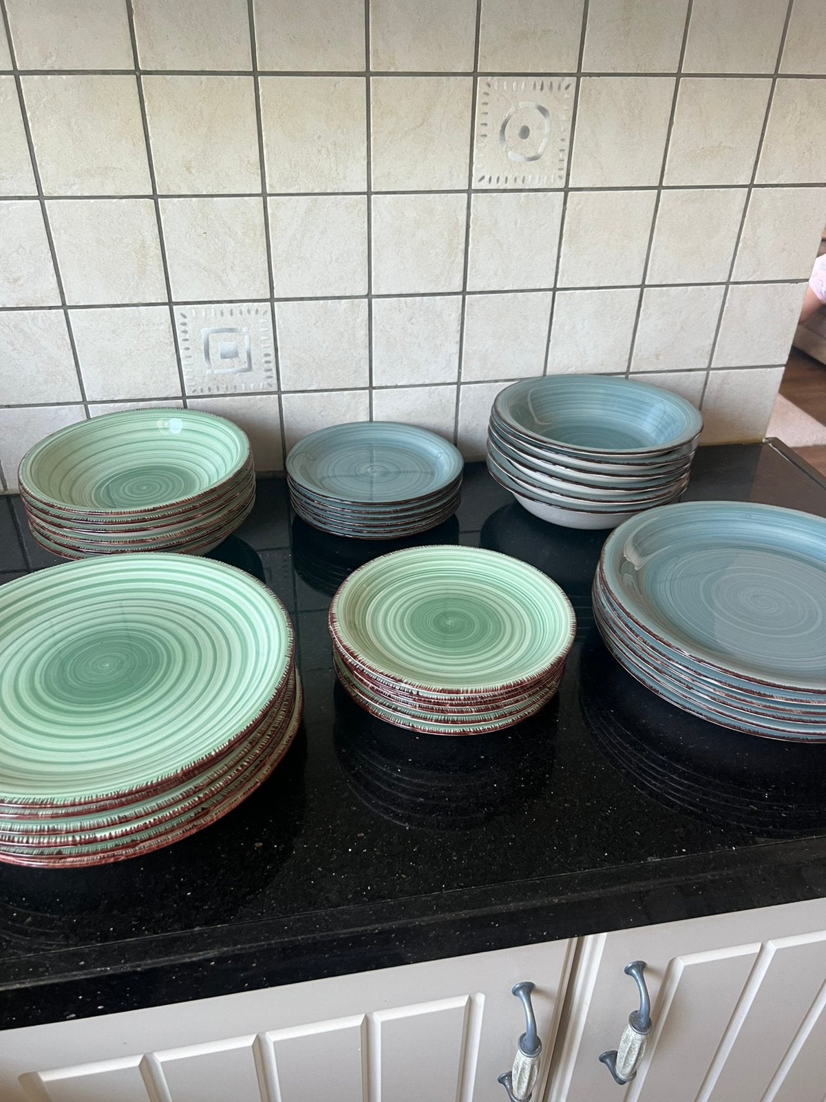Vaisselle QUID 36 pièces/6 pièces par assiette, Enlèvement