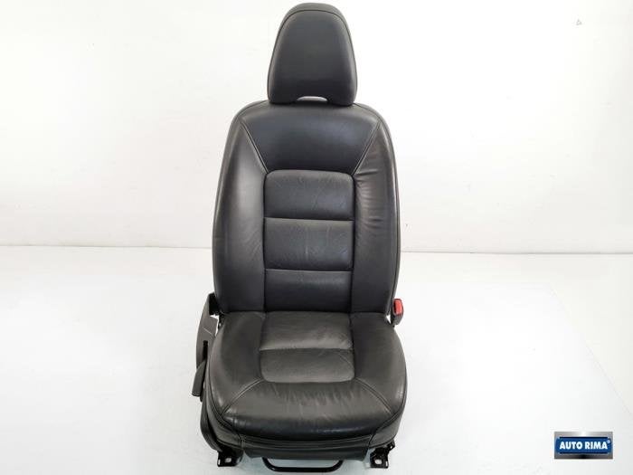 Siège droit d'un Volvo V70, -, 3 mois de garantie, -, -