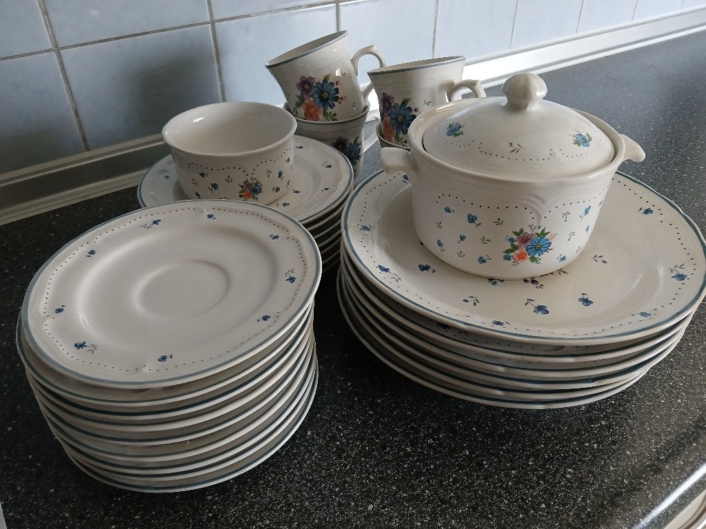 Serviesgoed, Ophalen, Zo goed als nieuw, Compleet servies, Klassiek