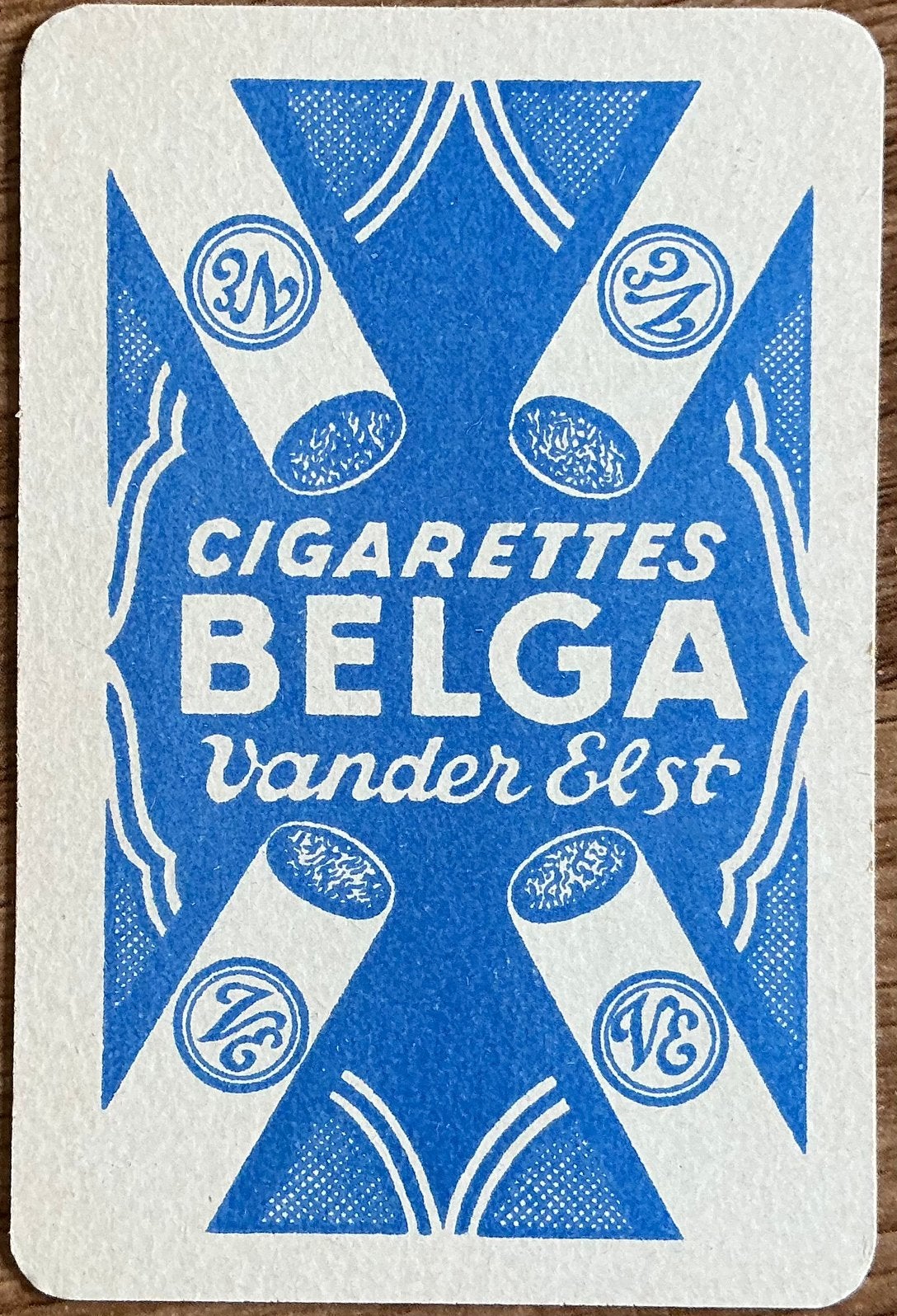 CIGARETTES VANDER ELST/BELGA AU VIEUX BACON, Collections, Enlèvement ou Envoi, Comme neuf, Carte(s) à jouer