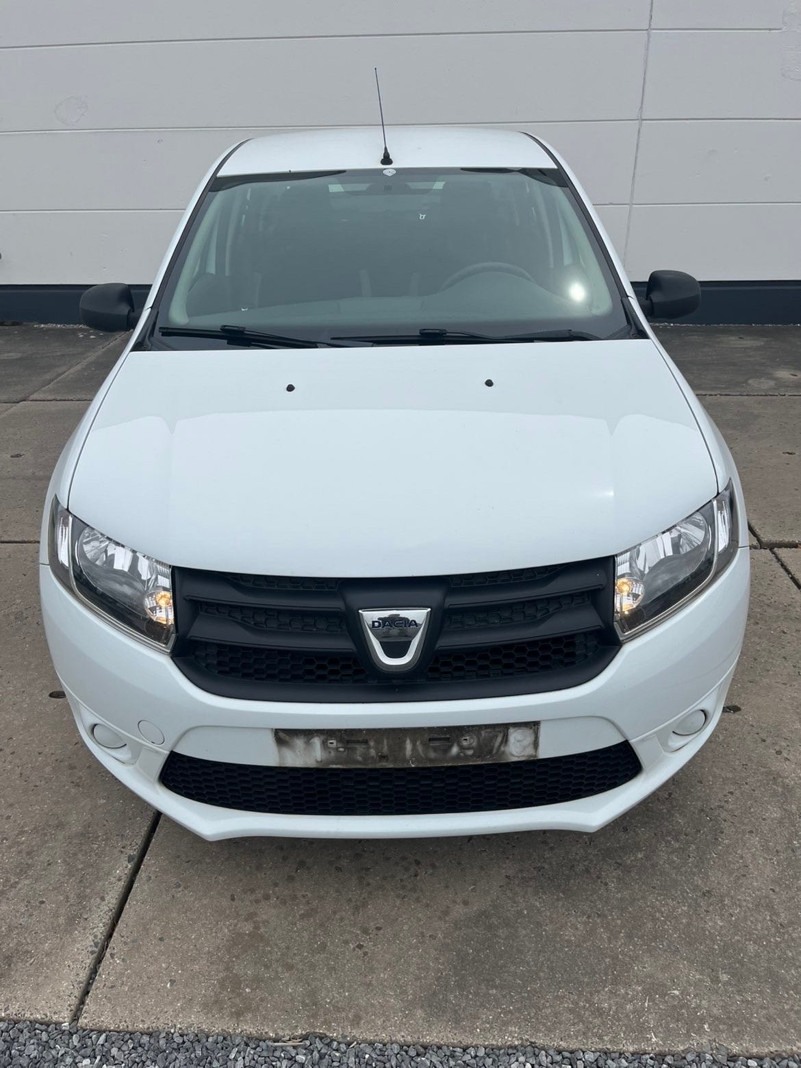 DACIA LOGAN 1.2 ESSENCE 1 PROPRIÉTAIRE PRÊT IMMATRICULÉ !, Autos, Euro 5, Achat, Boîte manuelle, 5 portes