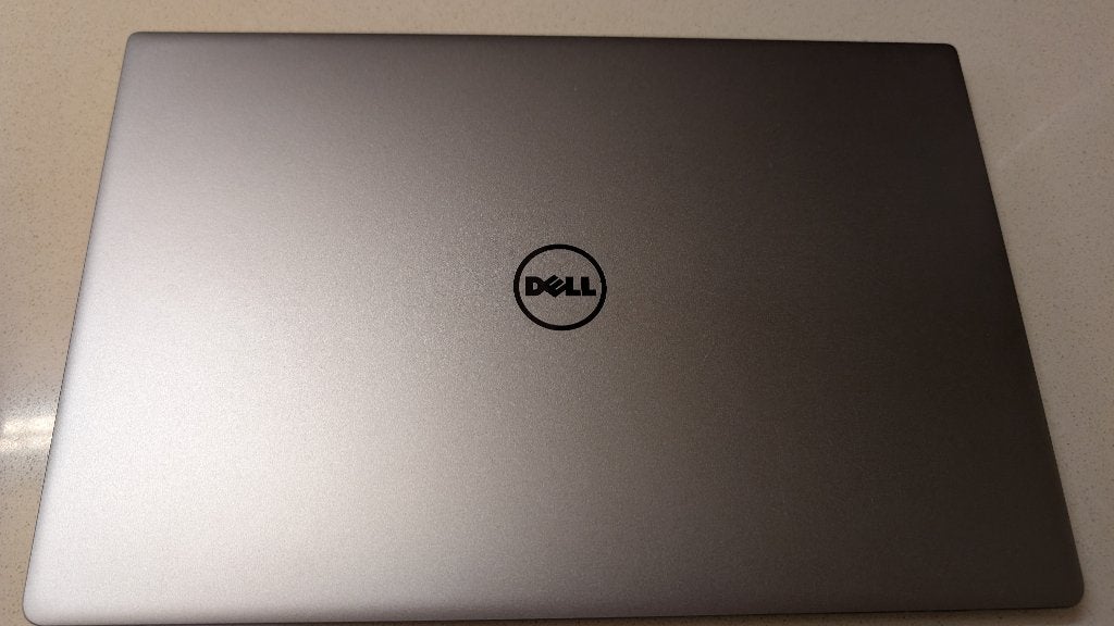 Dell XPS - 13 - 9350 - à vendre pour pièces, 256 GB, 13 pouces, Avec écran tactile, Enlèvement