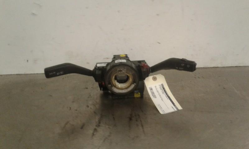 COMBINE COMMODO Passat (3C2) (|3C0959653|3C0953653|), Autos : Pièces & Accessoires, Tableau de bord & Interrupteurs, Volkswagen