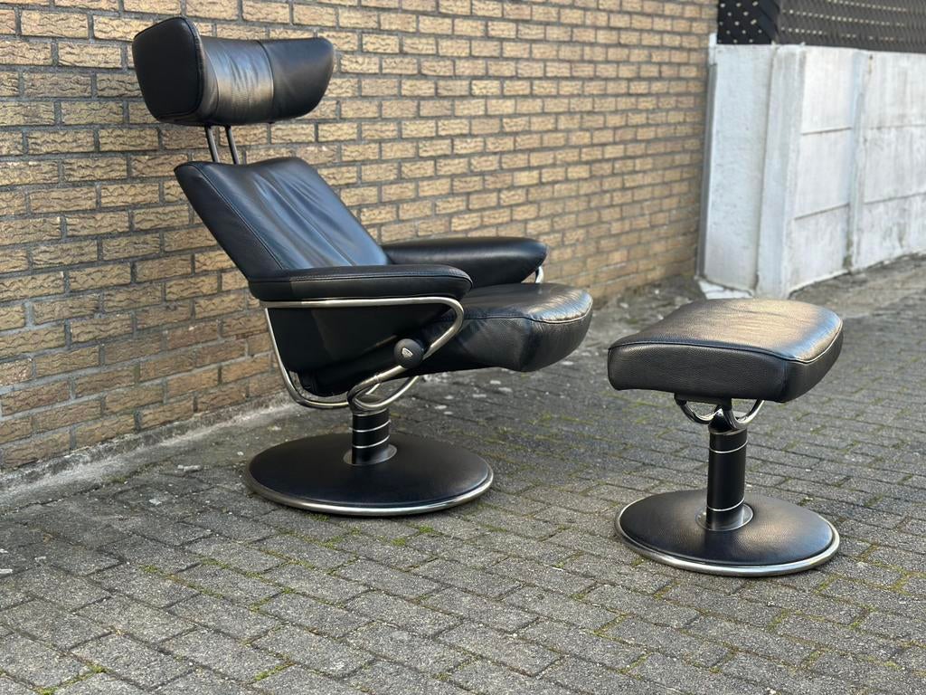 Luxe Stressless Jazz fauteuil met voetbank, Ophalen, Zo goed als nieuw, Leer