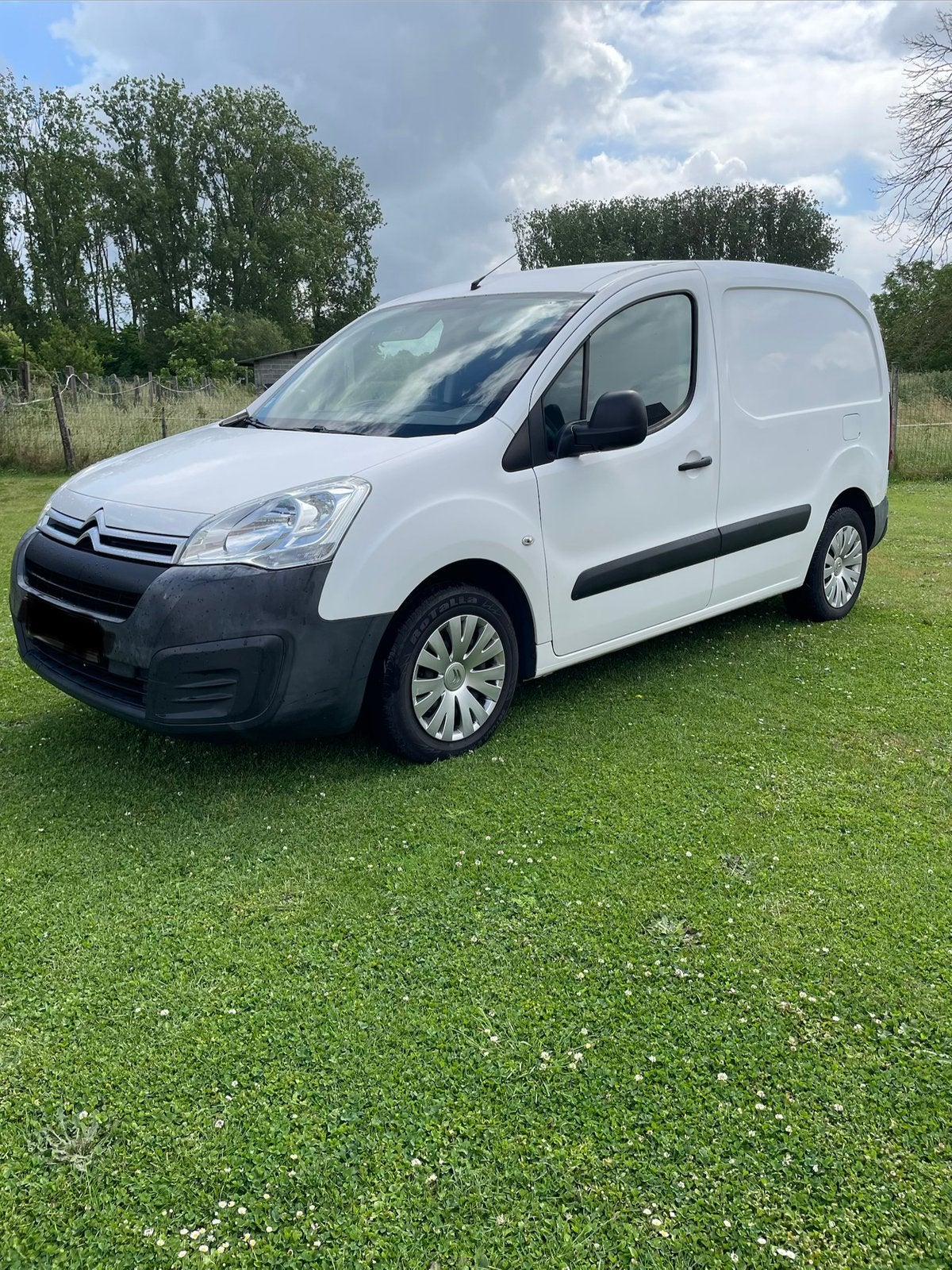 Citroën Berlingo 1.6 hdi 2015 euro5b 188000km 3 places, Achat, Citroën, Particulier, Caméra de recul