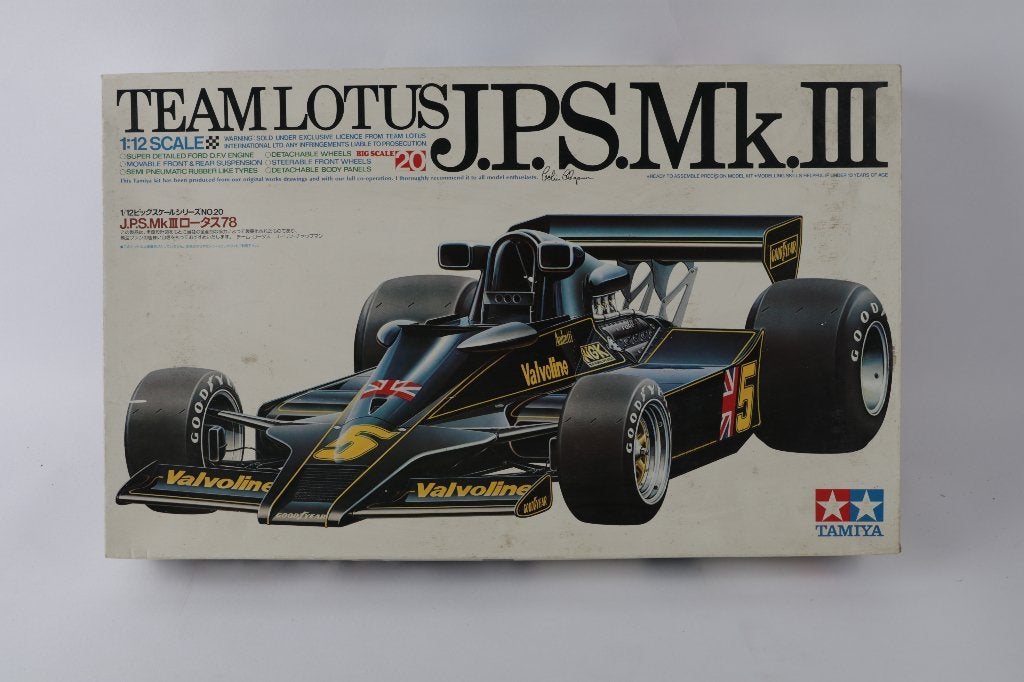 Tamiya Team Lotus JPS MK III pour la douzième édition, Hobby & Loisirs créatifs, Modélisme | Voitures & Véhicules, Voiture, Plus grand que 1:32