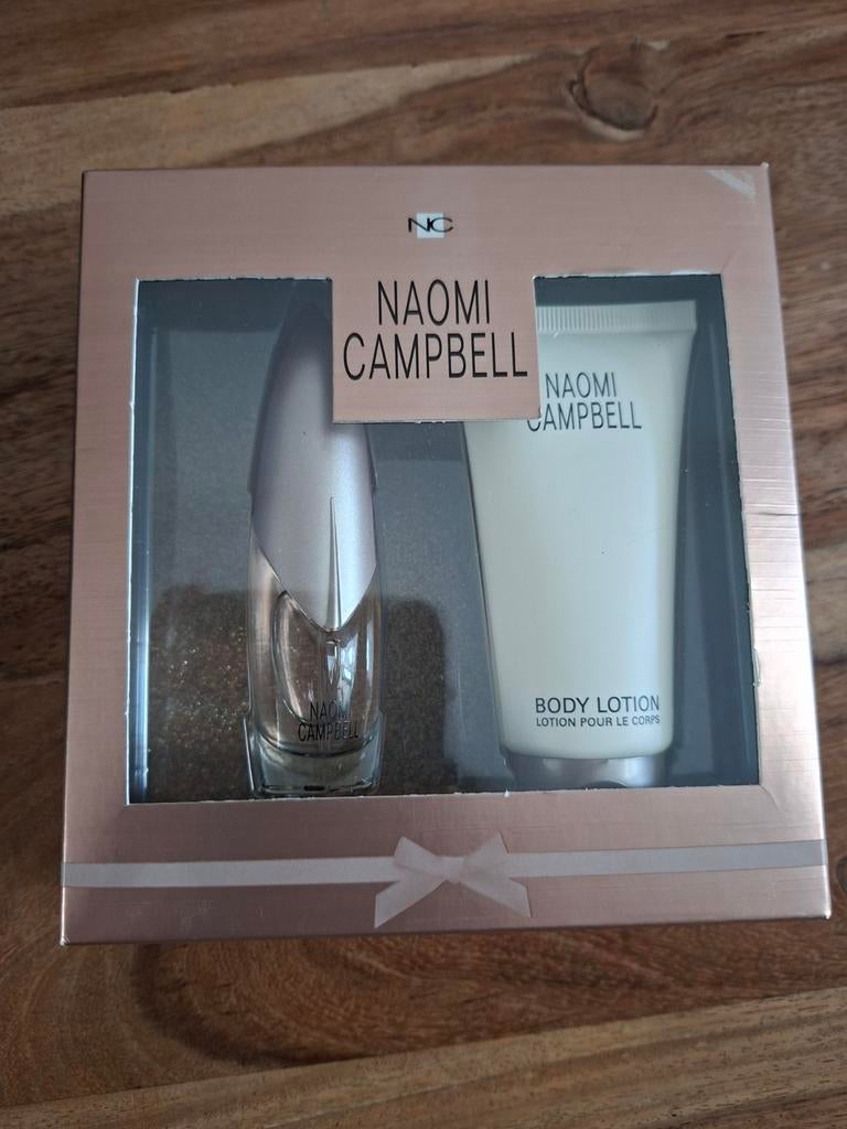 Noami campbell set, Ophalen, Nieuw