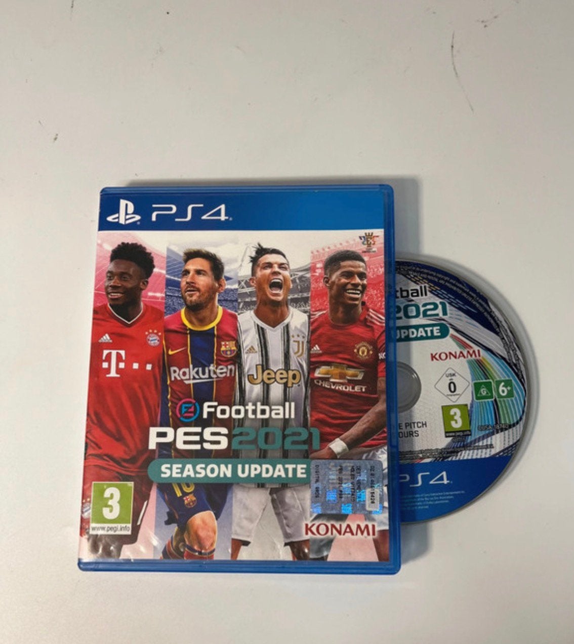 Ik ben op zoek naar PES 2021, Games en Spelcomputers, Games | Sony PlayStation 4, Ophalen, Zo goed als nieuw