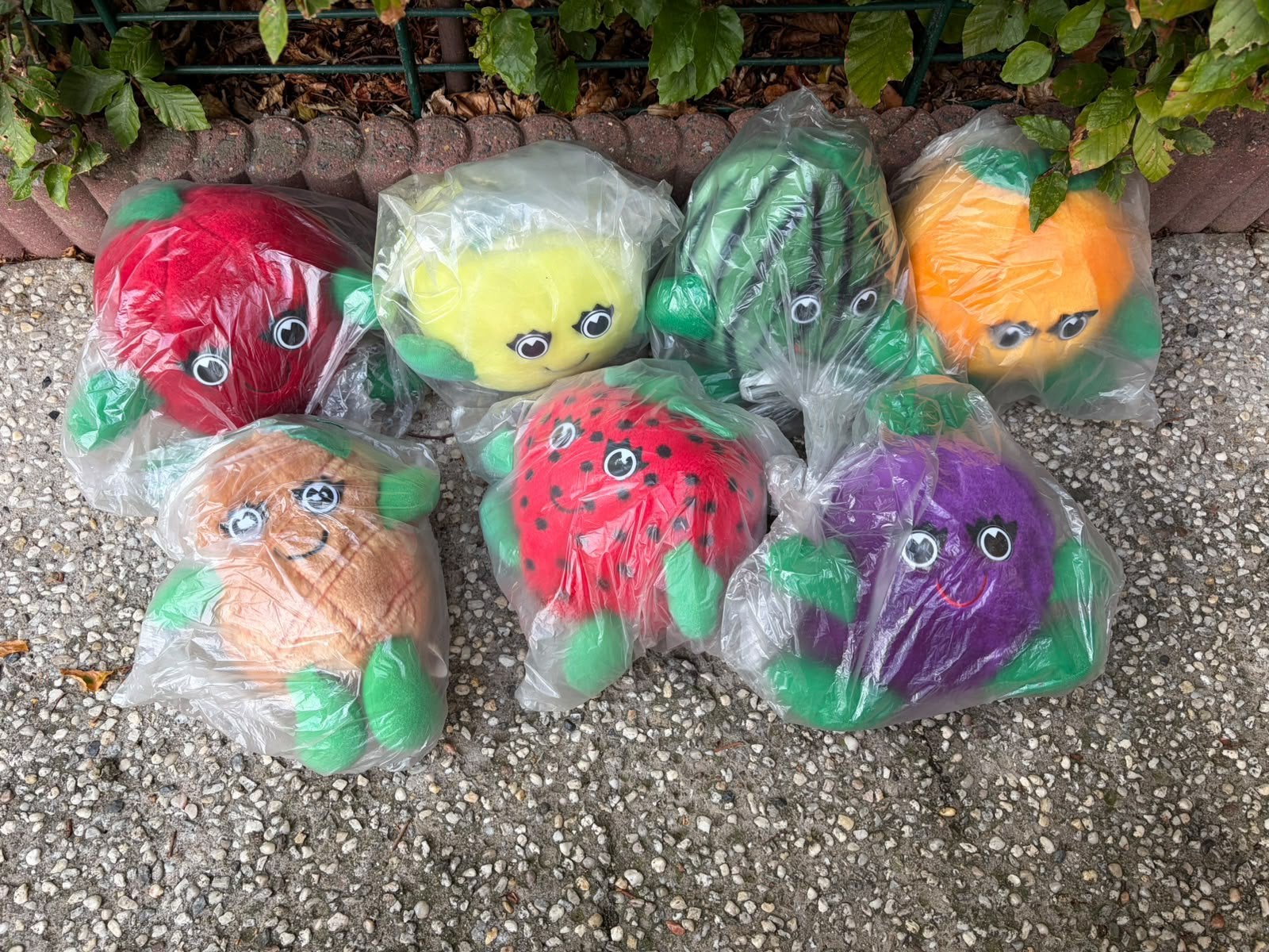 Knuffel met fruit, Ophalen, Zo goed als nieuw, Overige typen, Middelgroot (20 tot 80 cm)