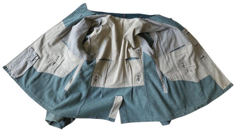 German Wehrmacht Heer M36 medice officer tunic, Ophalen of Verzenden