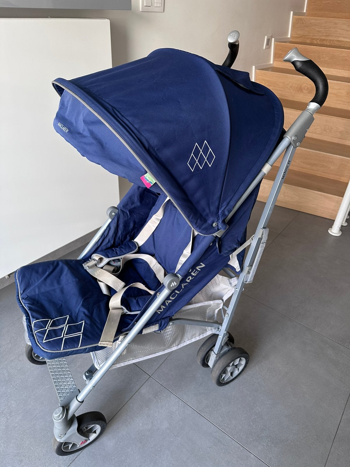Blauwe MACLAREN techno xt, Kinderen en Baby's, Buggy's, Ophalen, Zo goed als nieuw, Maclaren, Regenhoes
