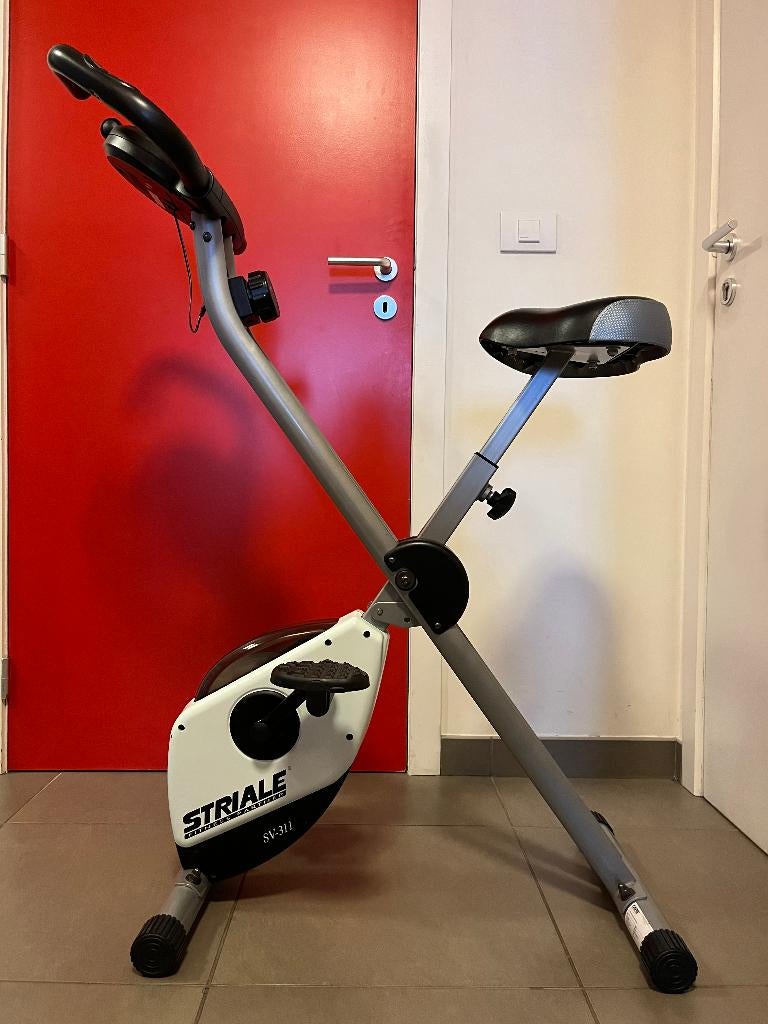 Opvouwbare hometrainer in zeer goede staat, Ophalen, Zo goed als nieuw, Benen, Hometrainer