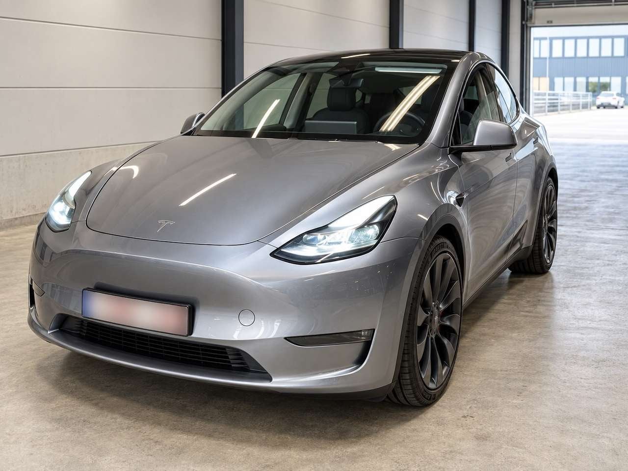 Tesla Model Y Performance - AWD- FSD - 21wheels- Quicksilver, Autos, Argent ou Gris, 395 kW, 0 kg, 5 places