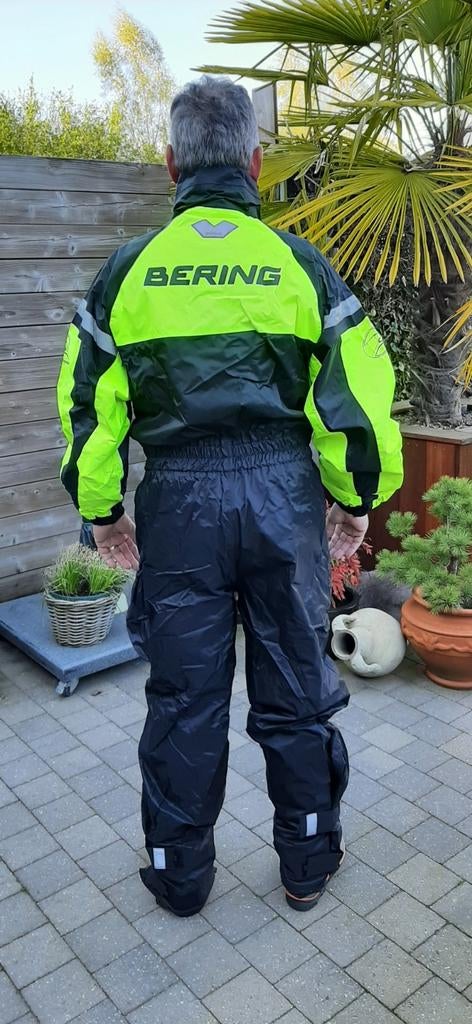 Motorregenpak, Motoren, Ophalen