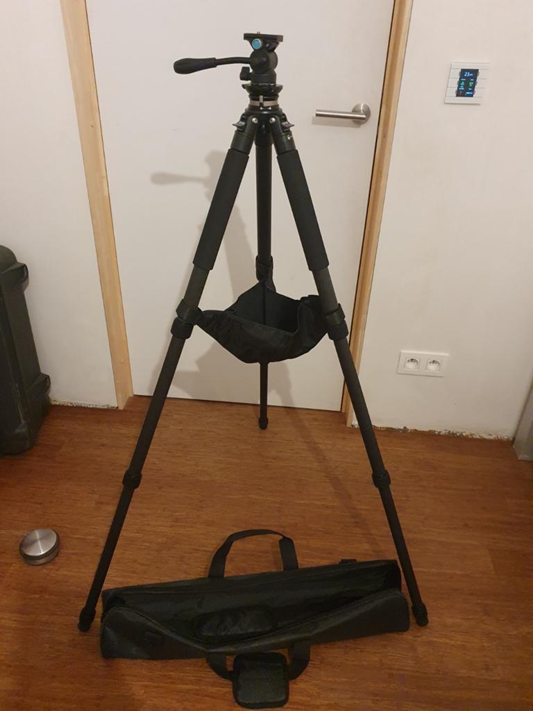 Trépied Carbon EQ, Enlèvement