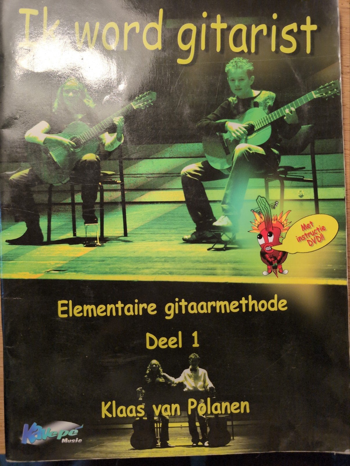 ik word gitarist deel 1-2 + slaggitaar, Boeken, Ophalen of Verzenden, Zo goed als nieuw