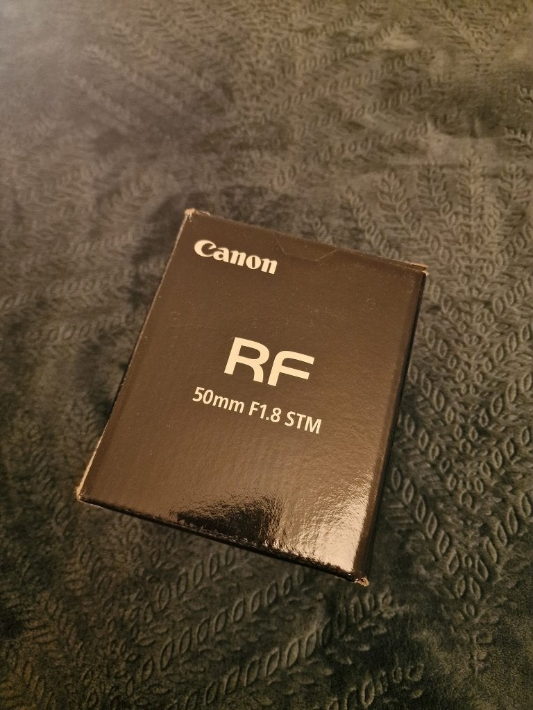 Canon RF 50mm f/1.8 STM - incl. doos en lenszakje, Canon, Nieuw, Canon RF, Ophalen of Verzenden