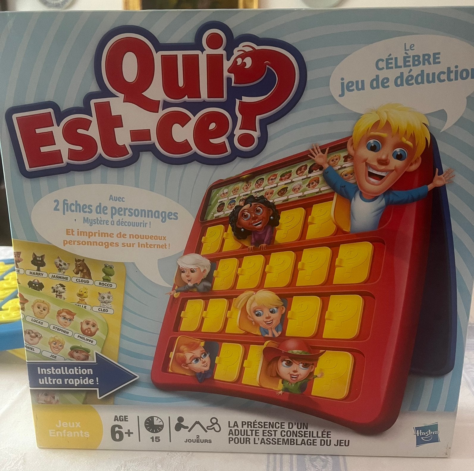 Qui-est-ce? Jeu de deduction (à partir de 6 ans), Enlèvement ou Envoi, Comme neuf