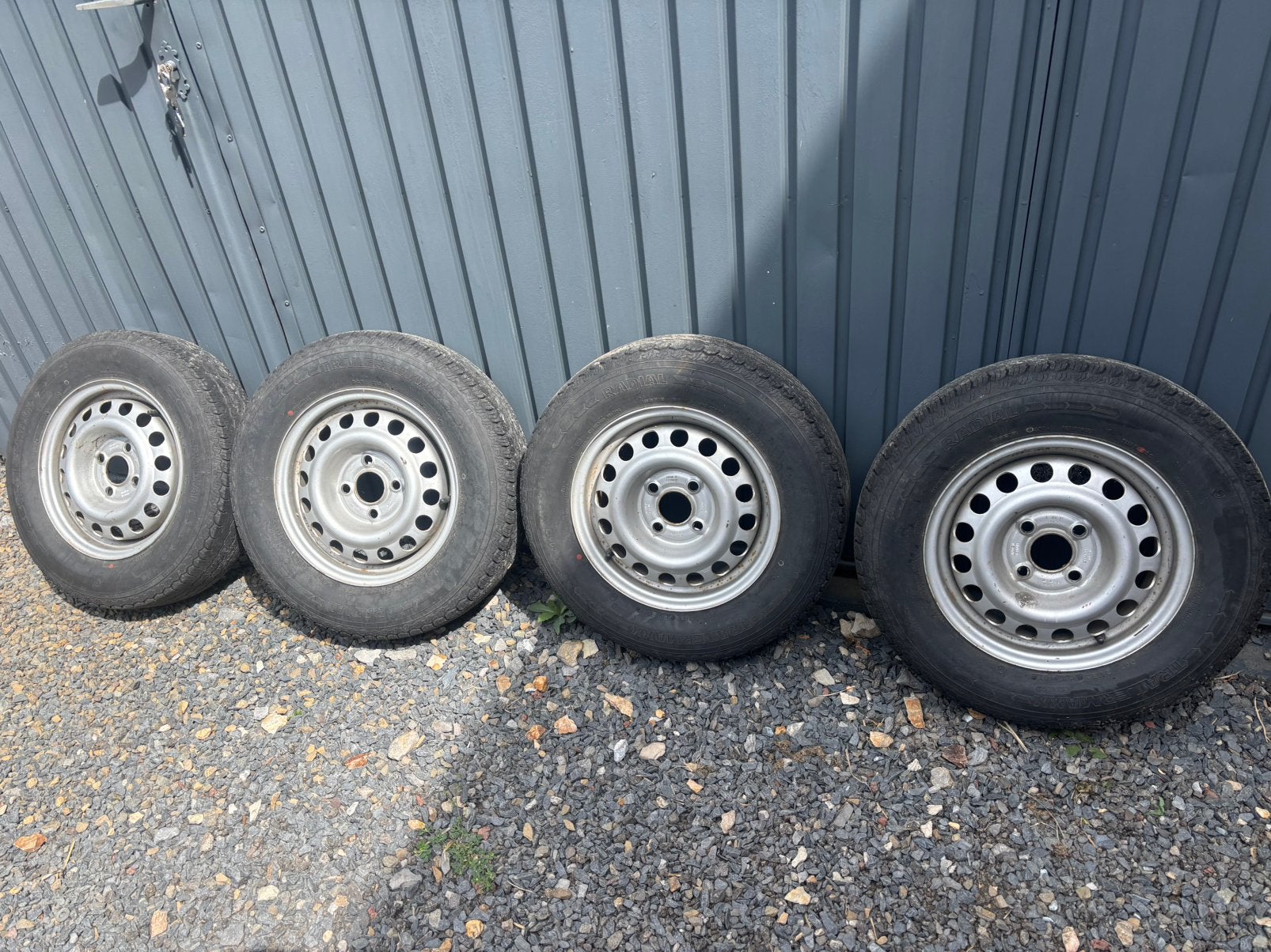 4 wielen voor aanhangwagen, Ophalen, Gebruikt