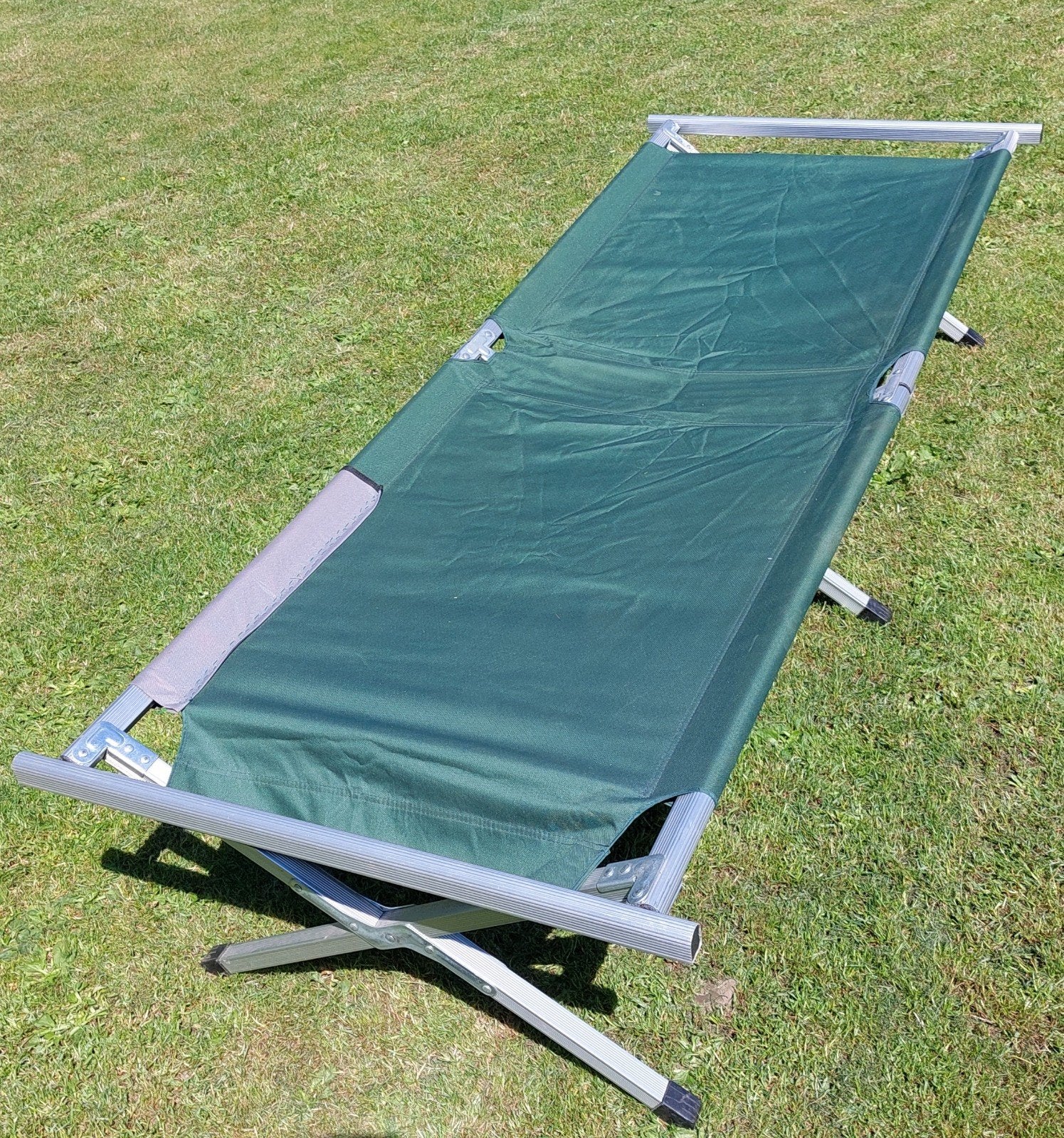 VELDBED, Ophalen