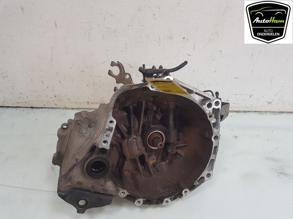 BOITE DE VITESSES MANUELLE ABS Yaris II (P9) (|3030052622|), Dhr. J. Ham, Administratie@autoham.nl, Toyota, Utilisé