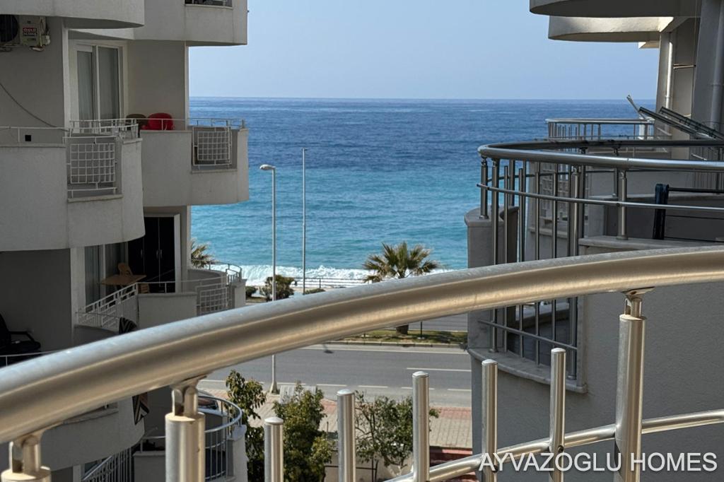 2+1 appartement in Mahmutlar, aan zee, 3 kamers, Turkije, Appartement, 90 m²