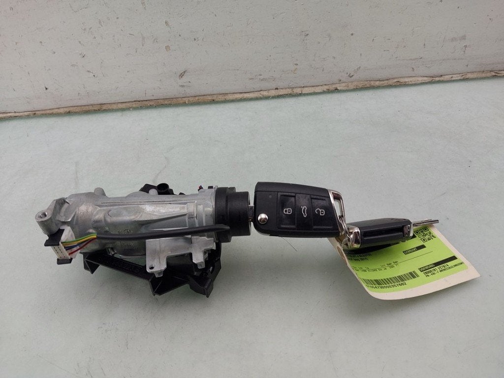 CONTACTSLOT + SLEUTEL Golf VII (AUA) (|5Q0905865|), Auto-onderdelen, Dhr. J. Ham, Gebruikt, Volkswagen, Administratie@autoham.nl