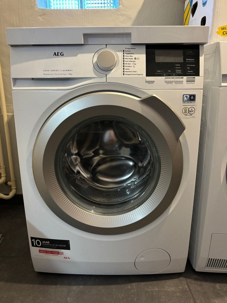 Wasmachine en droogkast, 6 tot 8 kg, Ophalen, Zo goed als nieuw