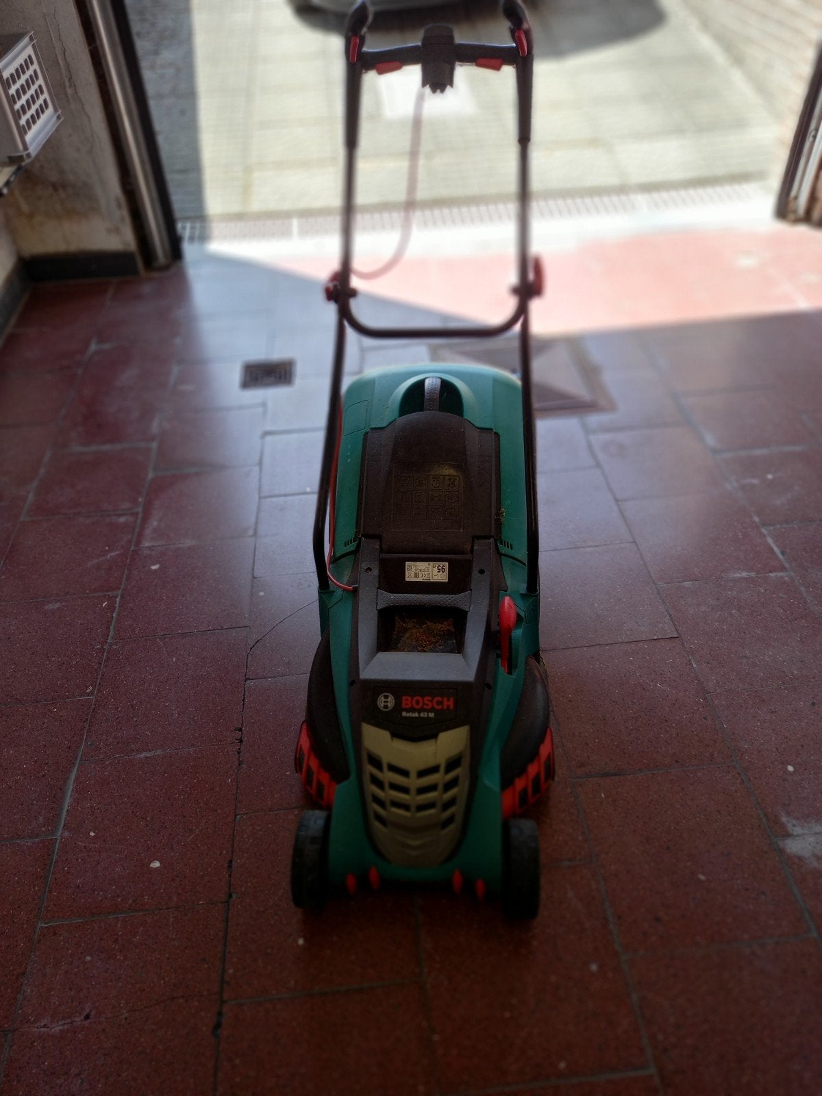 te koop electrische grasmaaier, Ophalen, Cirkelmaaier, Elektrische grasmaaier, Mulchfunctie