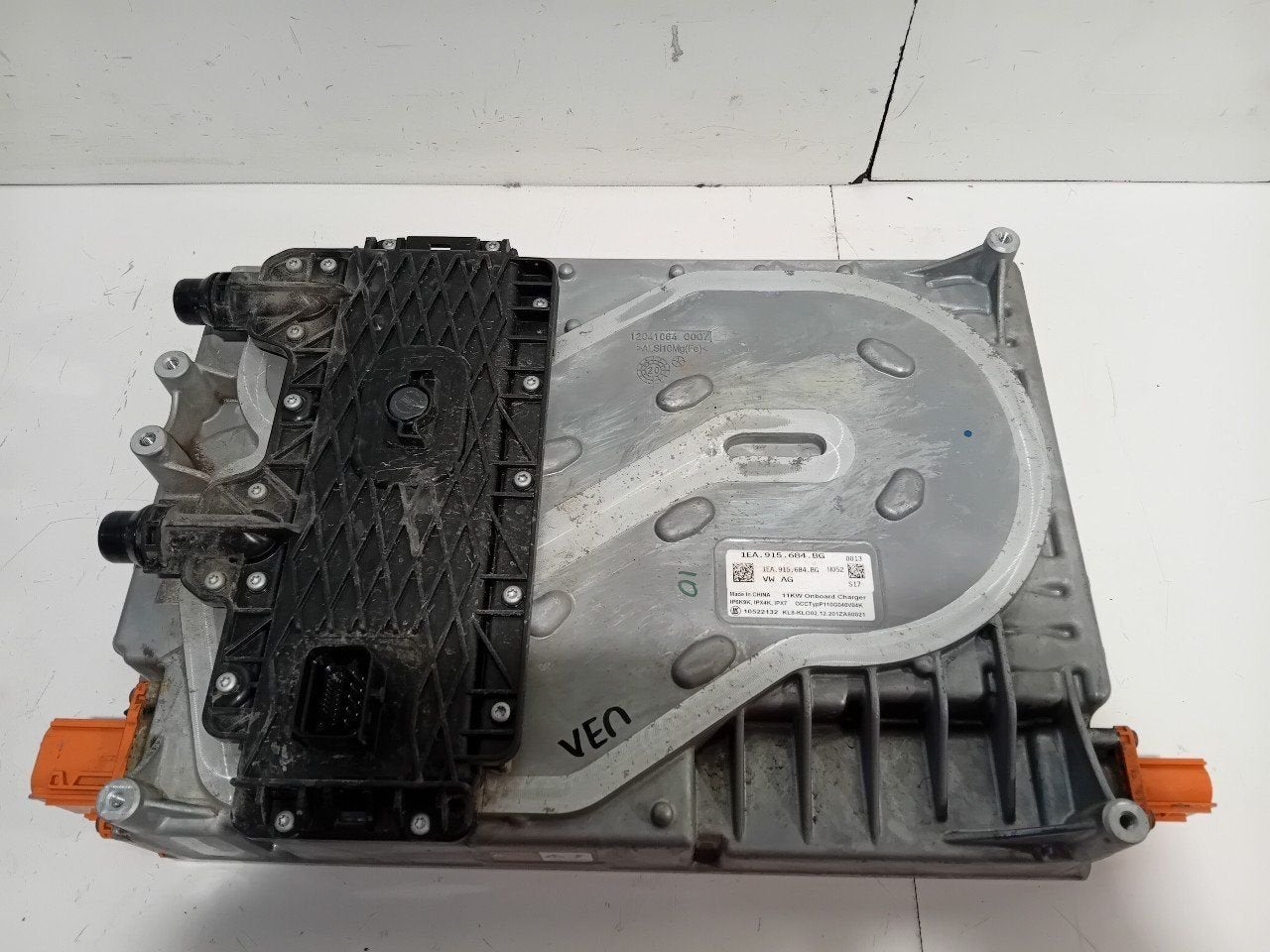 Acculader Volkswagen ID.4, Auto-onderdelen, Accu's en Toebehoren, Onderdelen@venauto.nl, Van der Ven Autorecycling B.V., Gebruikt