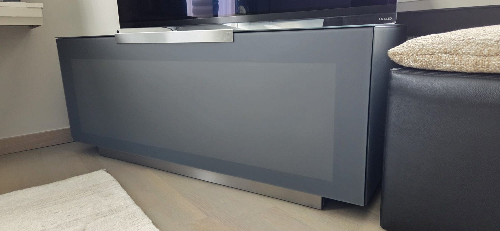 Tv meubel, Italiaans design Munari, grijs, Huis en Inrichting, Ophalen, 100 tot 150 cm, Zo goed als nieuw, Minder dan 100 cm