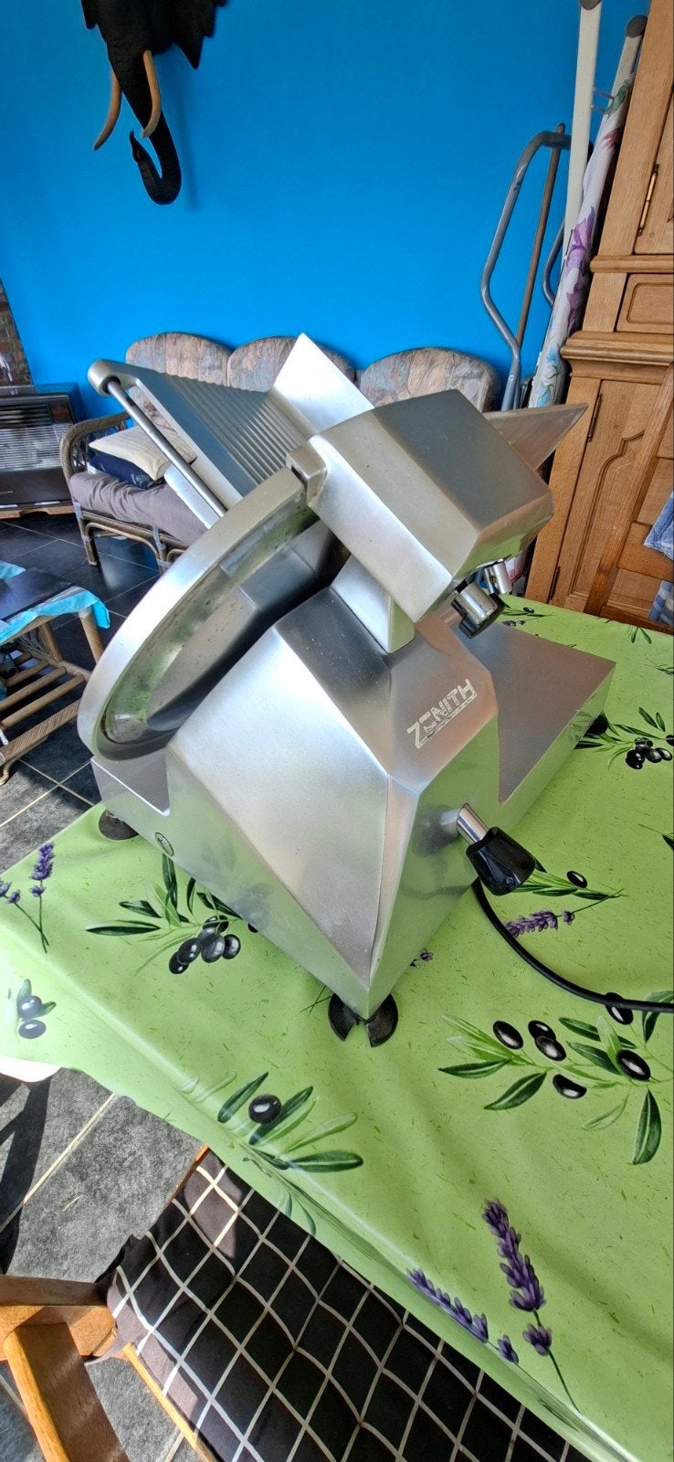 Zenith snijmachine, Ophalen