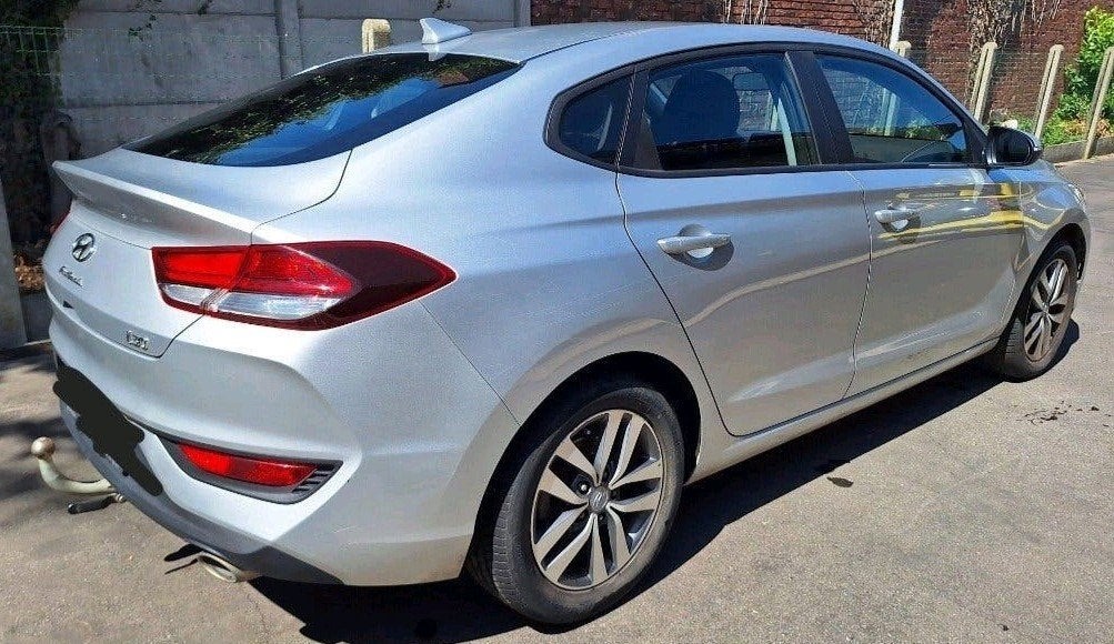 Hyundai i30 fastback 1.0, Auto's, I30, Particulier, Zilver of Grijs, Te koop