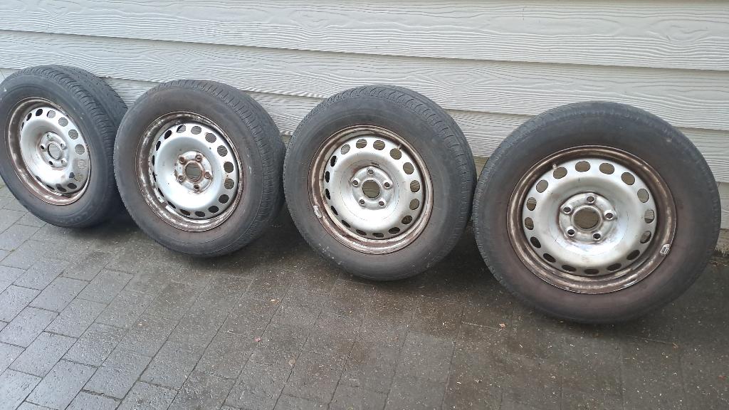 Stalen velgen met zomerbanden, Auto-onderdelen, Banden en Velgen, Ophalen, Gebruikt, 15 inch, Velg(en)
