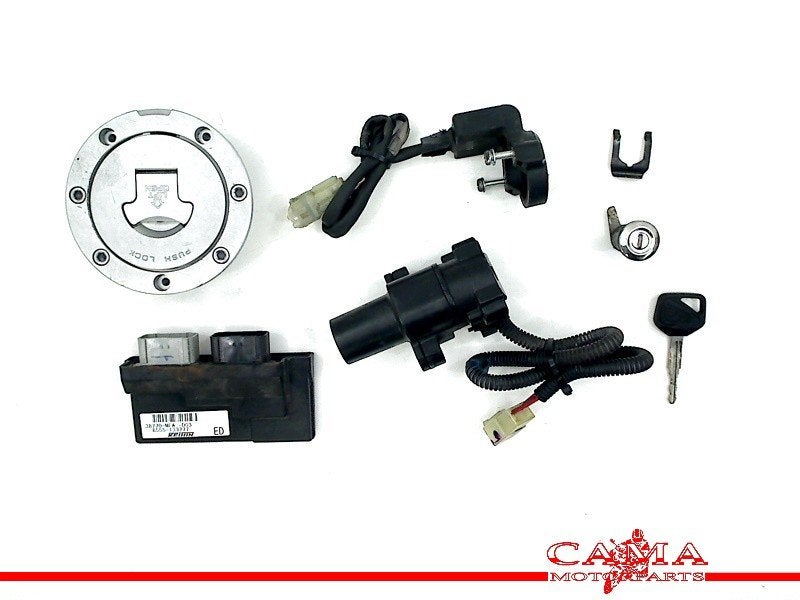 SLOTENSET CBF 1000 2006-2009 (CBF1000 SC58) (38770-mfa-d03), Dhr. S. di Majo, Gebruikt, Info@cama-motorparts.nl, P.J. Troelstraweg 8 8
3144 CX  MAASSLUIS, NL