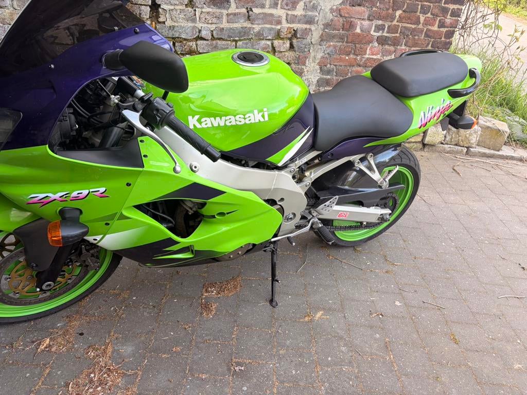 Kawasaki zx9r, Enlèvement, Utilisé