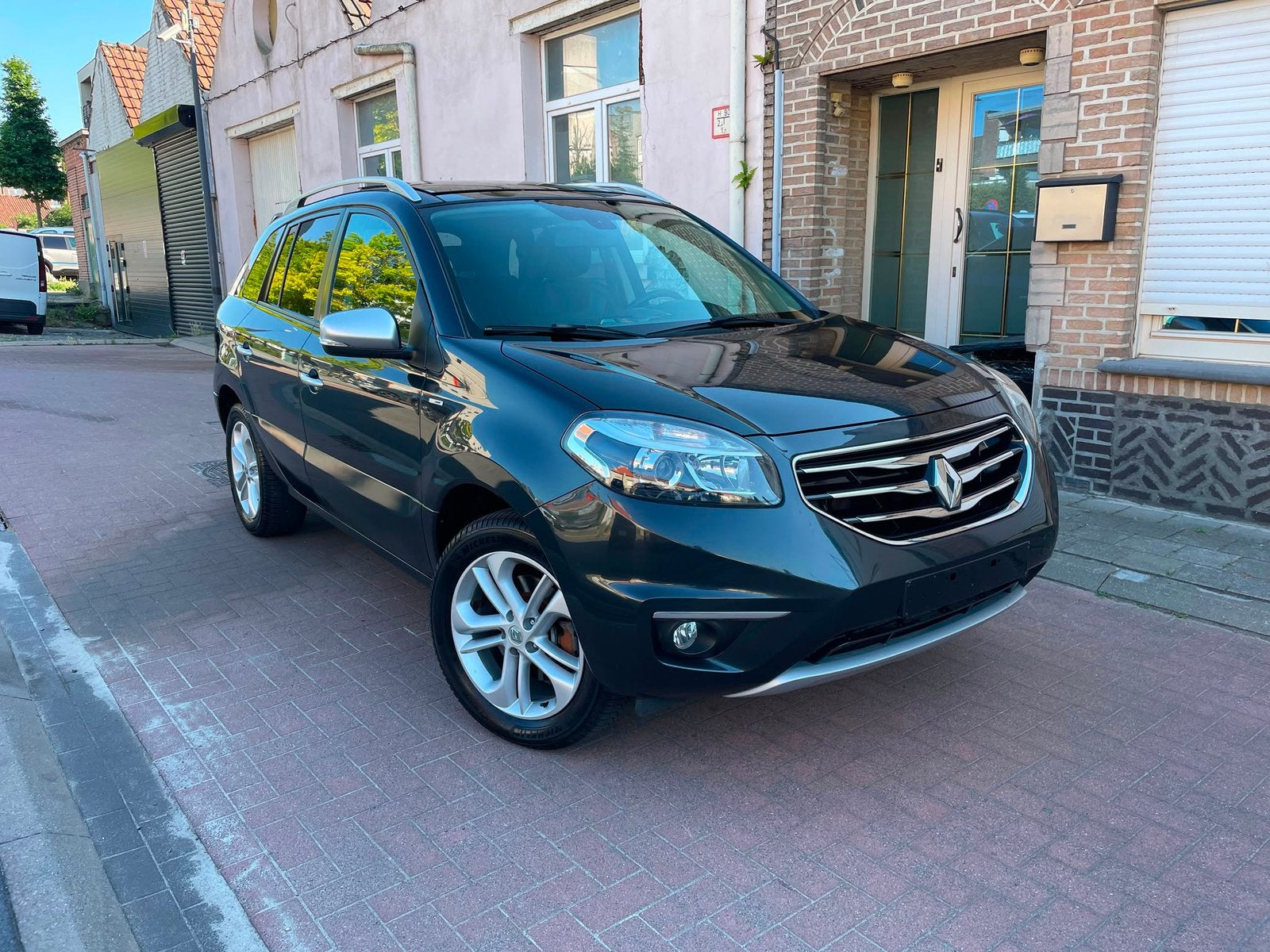Renault Koleos Bose Edition 2L / 2013 / 131000.km / Open Dak, Auto's, Voorwielaandrijving, Koleos, Zwart, 4 cilinders