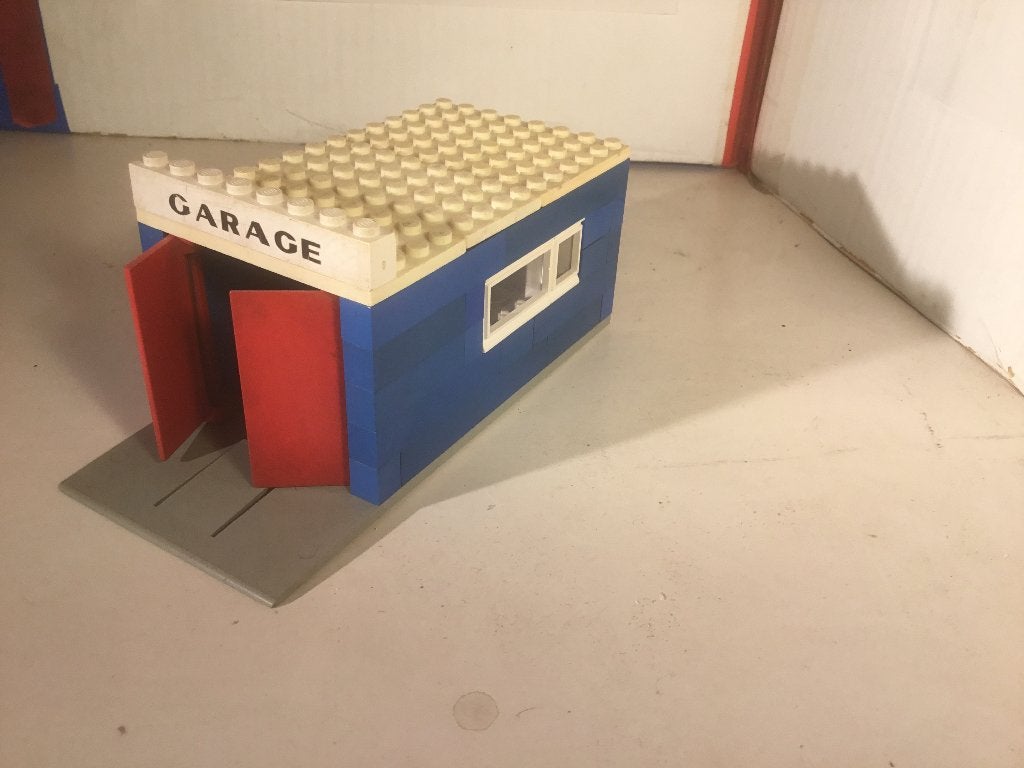 Lego 348-1 garage met automatische deuren uit 1971, Enfants & Bébés, Enlèvement ou Envoi, Lego, Ensemble complet, Utilisé