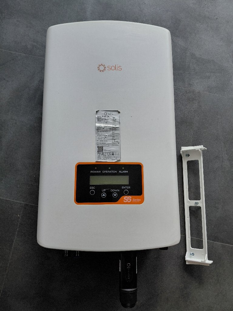 omvormer enkelfasig voor zonnepanelen, Ophalen of Verzenden, Zo goed als nieuw, Overige typen, 200 wattpiek of meer