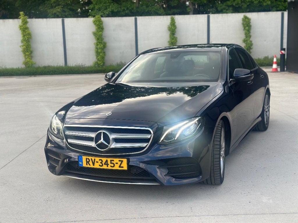 Mercedes E200 Amg 2018, Auto's, Automaat, 4 deurs, Achterwielaandrijving, 4 cilinders
