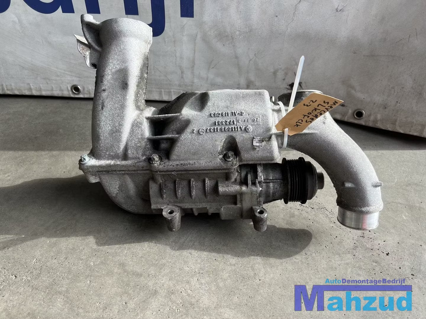 MERCEDES SLK R170 CLK W208 2.3 kompressor A1110901080 1996-2, Mercedes-Benz AG, Mercedes-Benz, Utilisé, Mercedesstrasse 120
70372  Stuttgart, DE