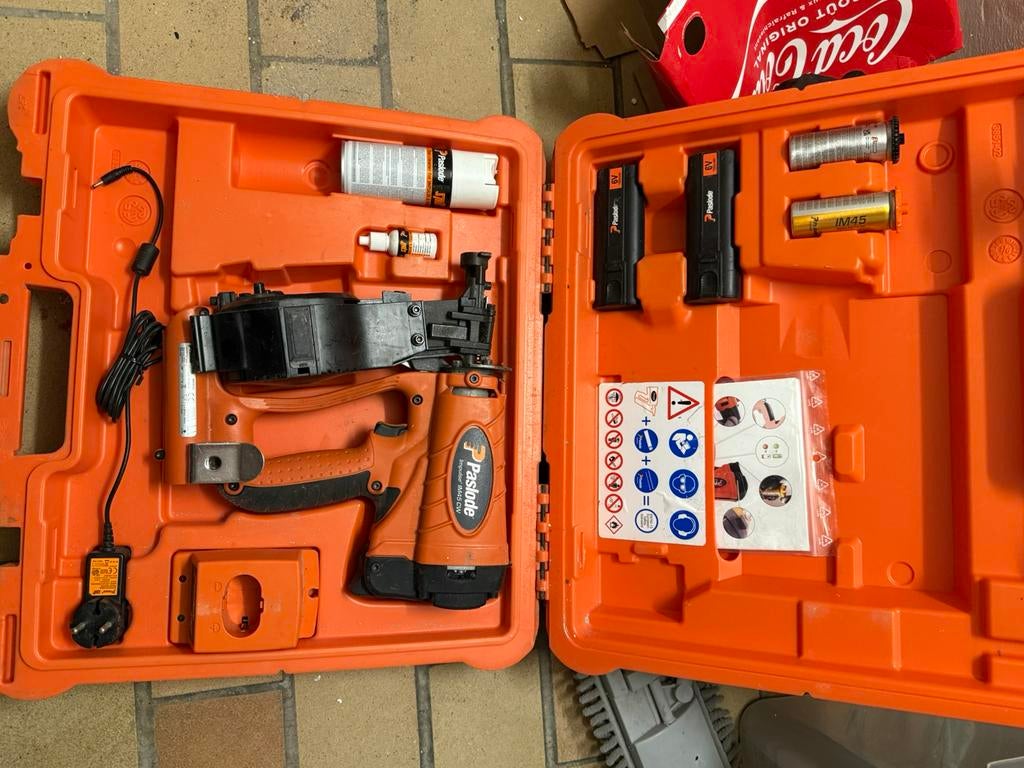 Paslode im45 cw ( petitbclou ), Ophalen, Zo goed als nieuw