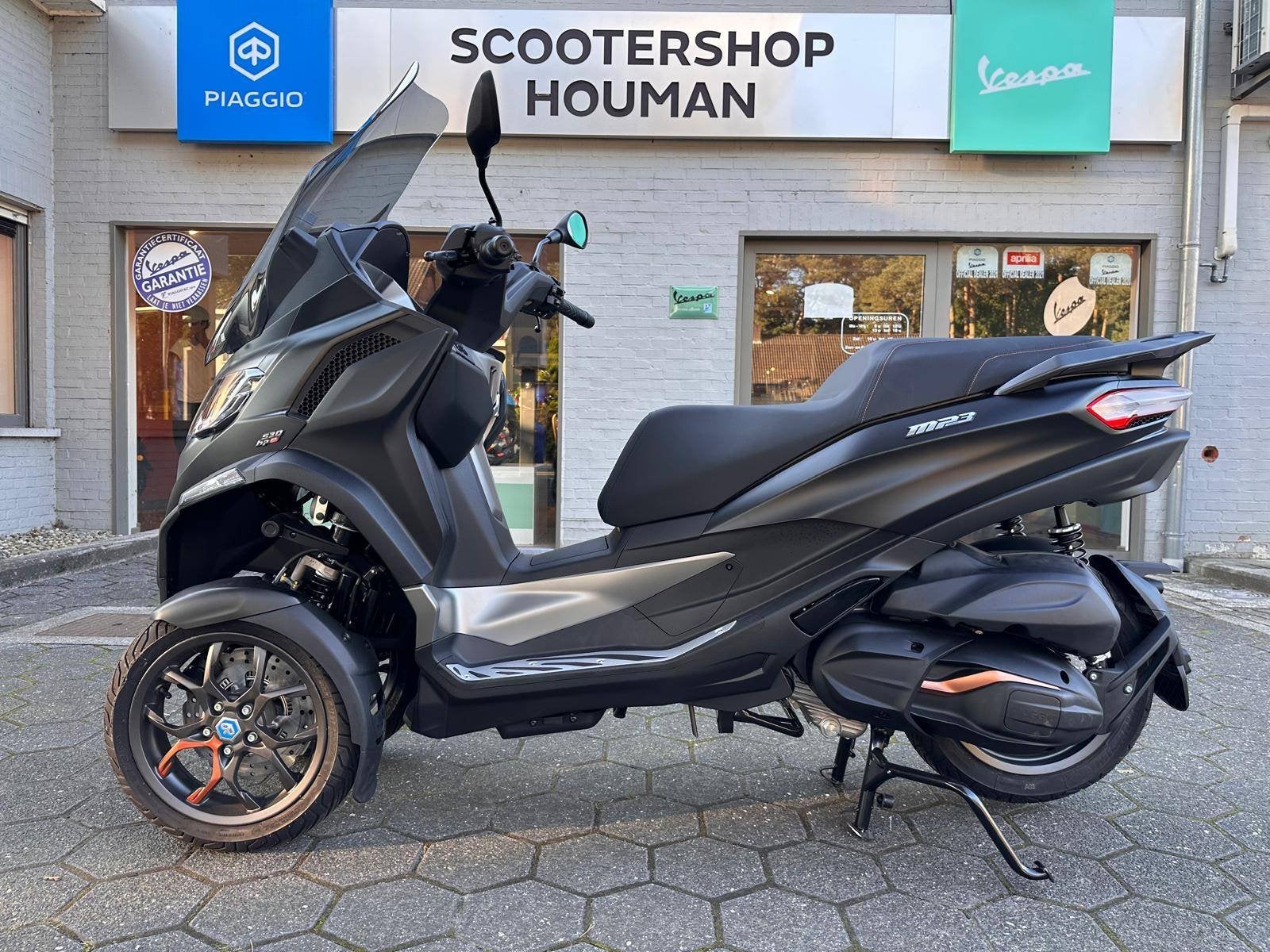 Piaggio MP3 530cc Exclusive Nero Meteora Matt (nr.10), Bedrijf, 12 t/m 35 kW, Scooter, 530 cc